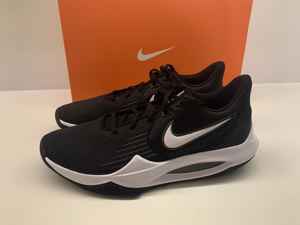 Buty nike precision V 44