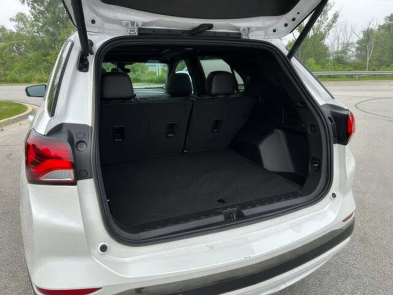 2023 Chevrolet Equinox RS with 1RS