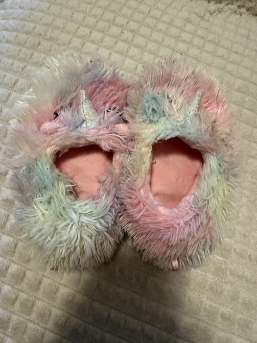 Віддам тапулі H&M