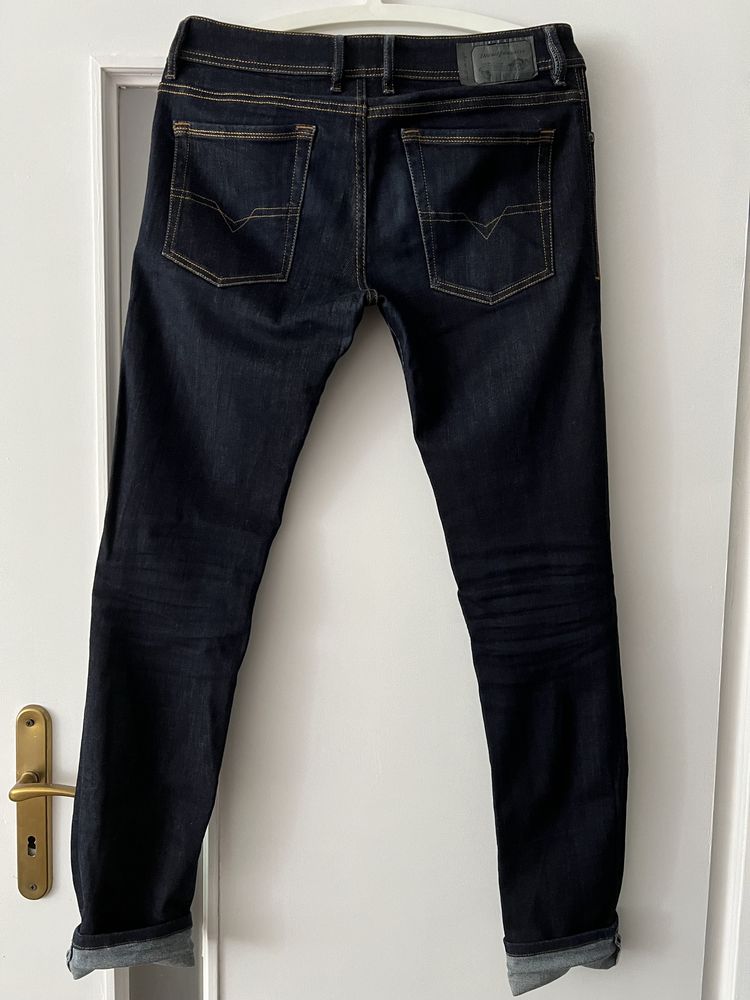 Spodnie jeansowe Diesel oryginalne
