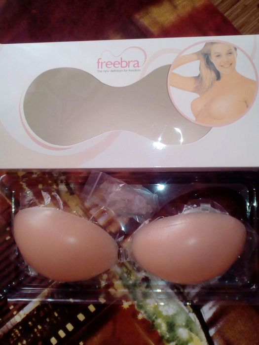 Продам красивое белое .платье в идеаьном состоянии