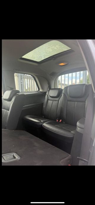 Mercedes  clasa. gl