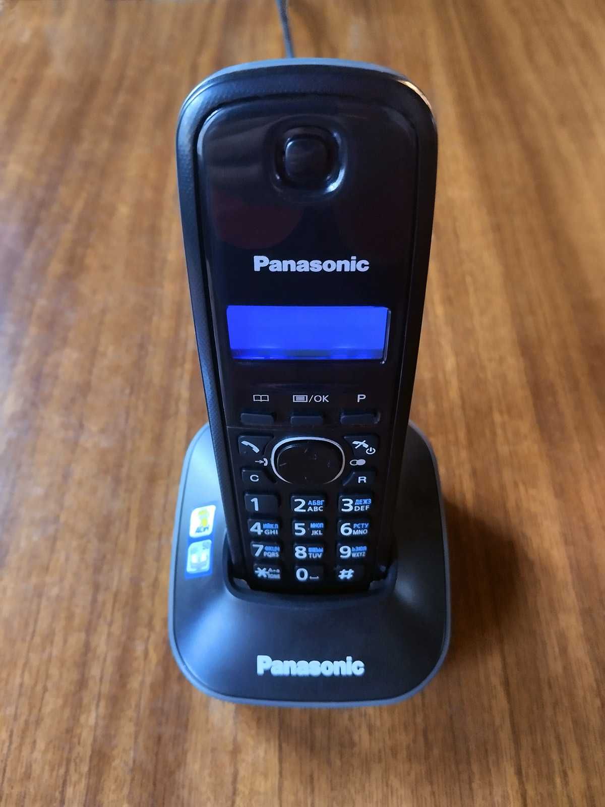 Радіотелефон Panasonic KX-TG1611UA