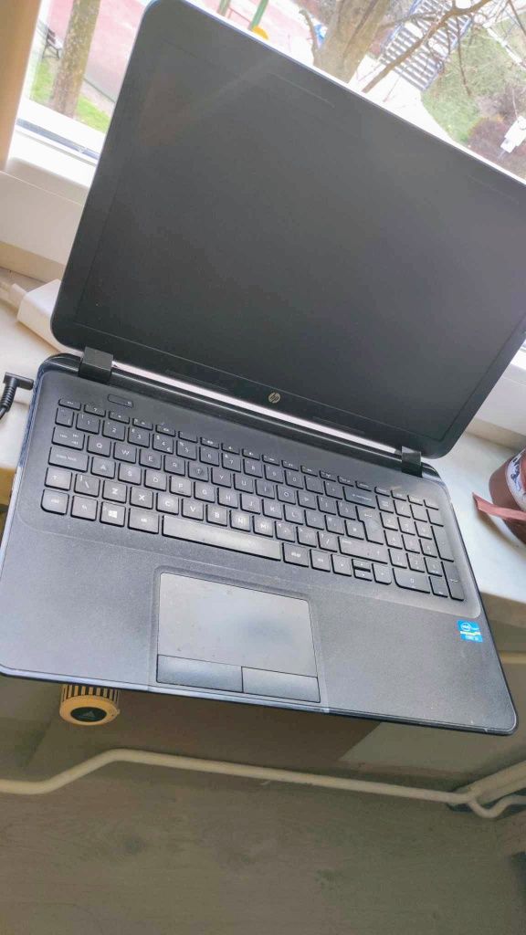 Laptop HP 250 G4 120ssd 4gb ram