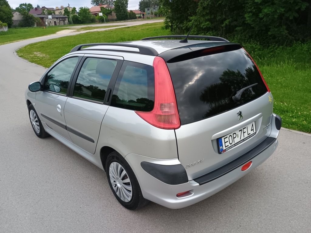 Peugeot 206 SW 1.4 benzyna 2004 rok klimatyzacja sprowadzony zarejestr
