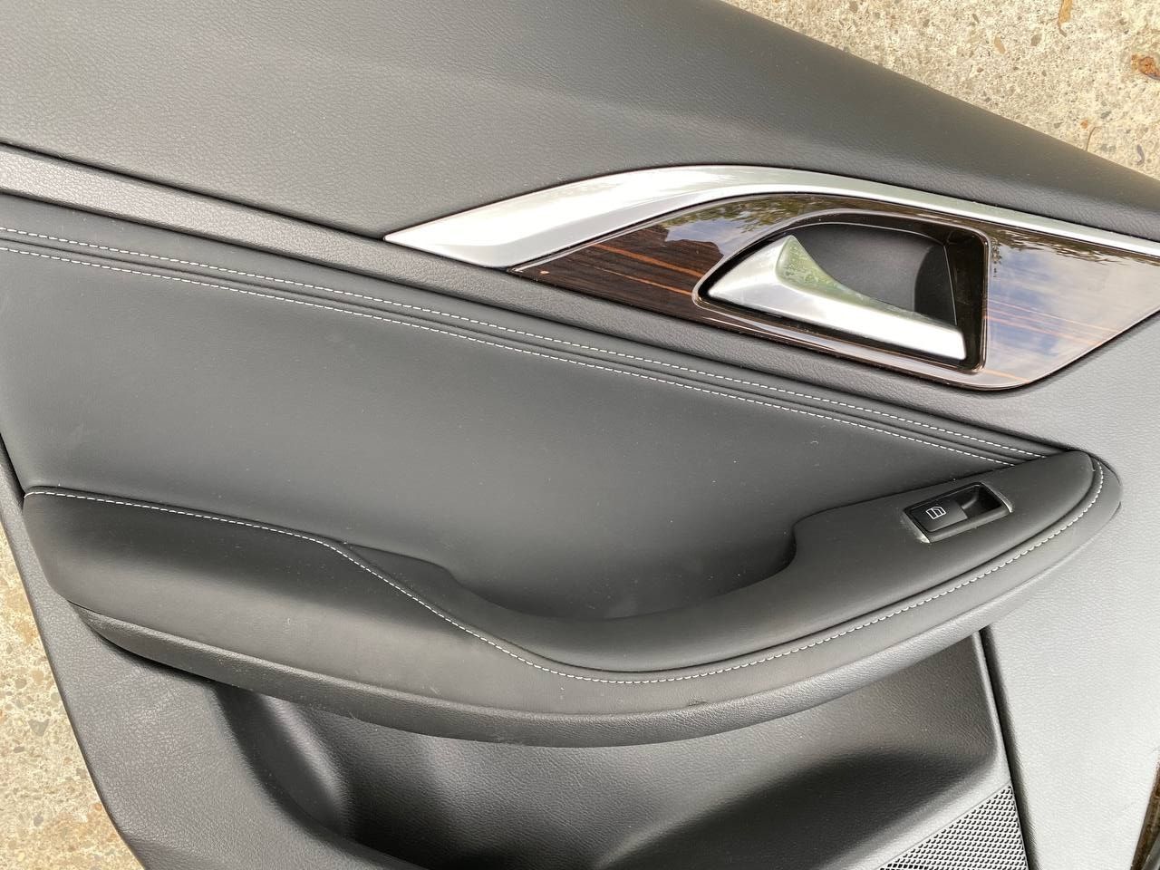Infiniti qx30 карты задних дверей