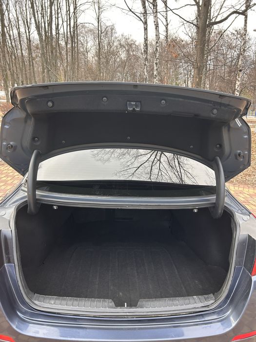 Продам автомобіль