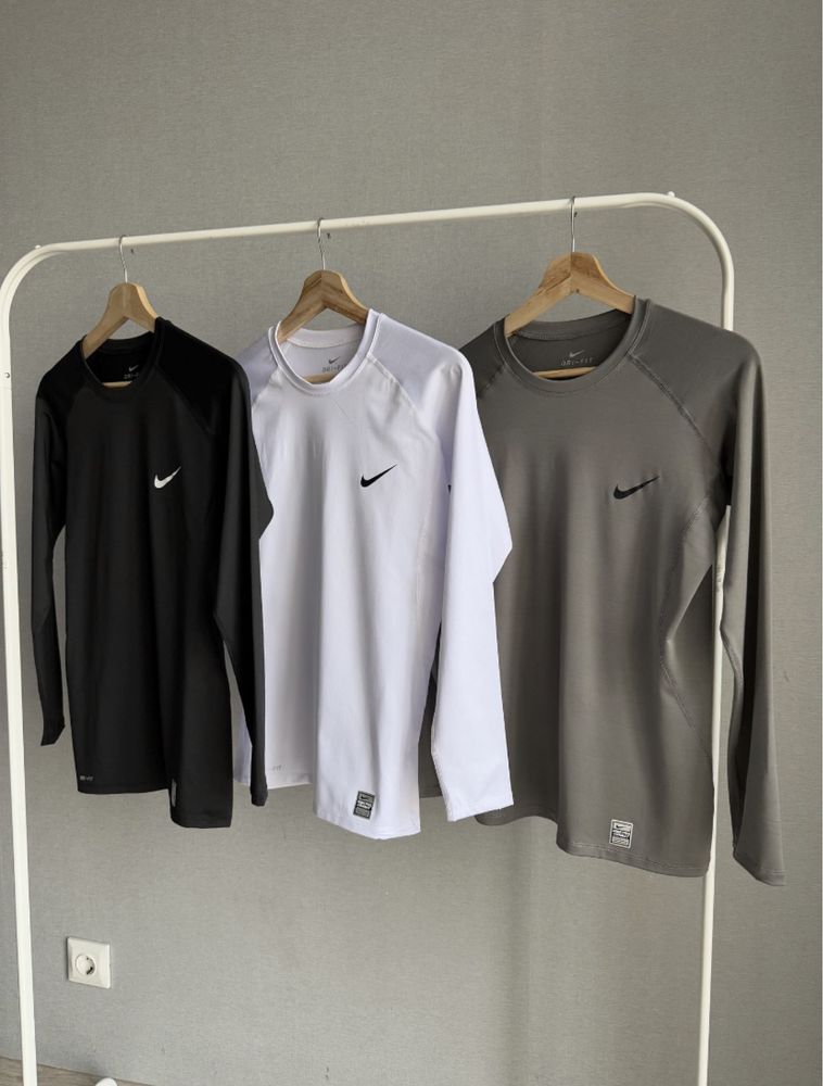 Рашгард Nike термо обтягуючий термо найк