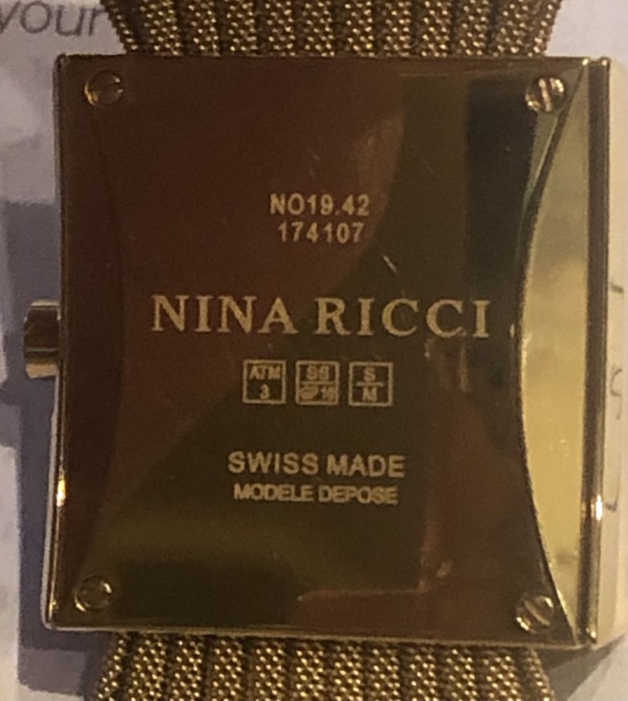 Часы женские,наручные,Nina Ricci,60000грн