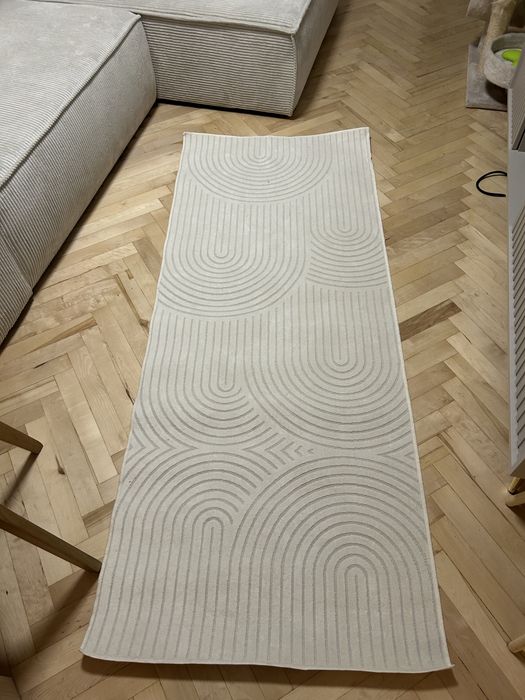 Długi dywanik/chodnik