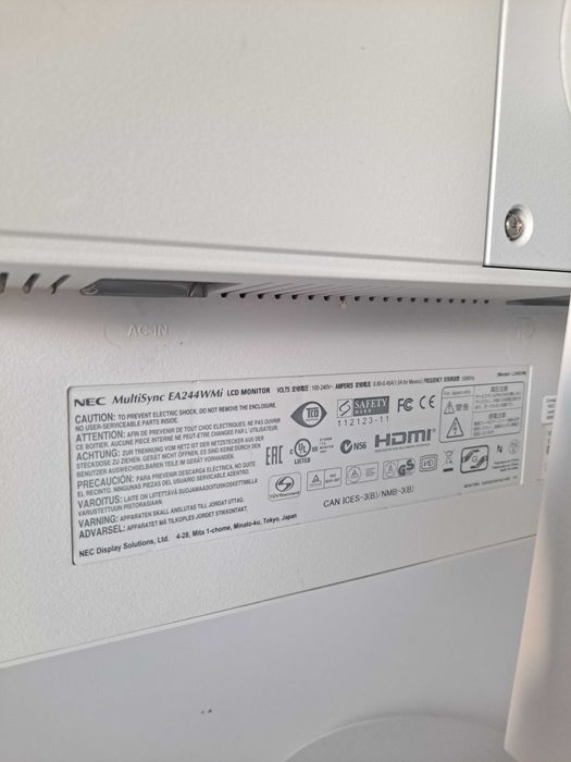 Monitor NEC 24" EA244WMi IPS 1920x1200 – Idealny do biura (11 szt.)