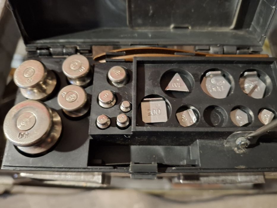 Antyk zabytkowa waga z świata prl-u