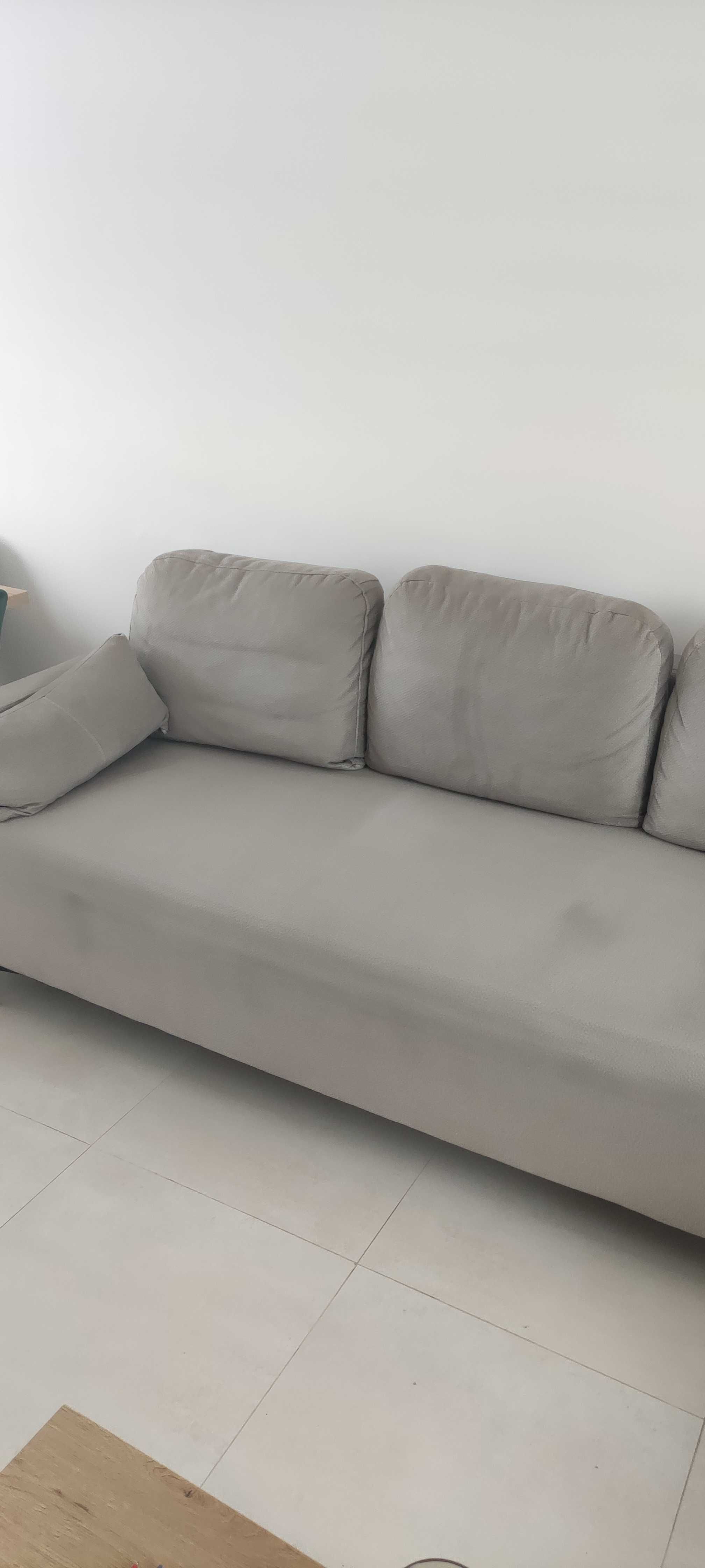 Sofa trzyosobowa do salonu