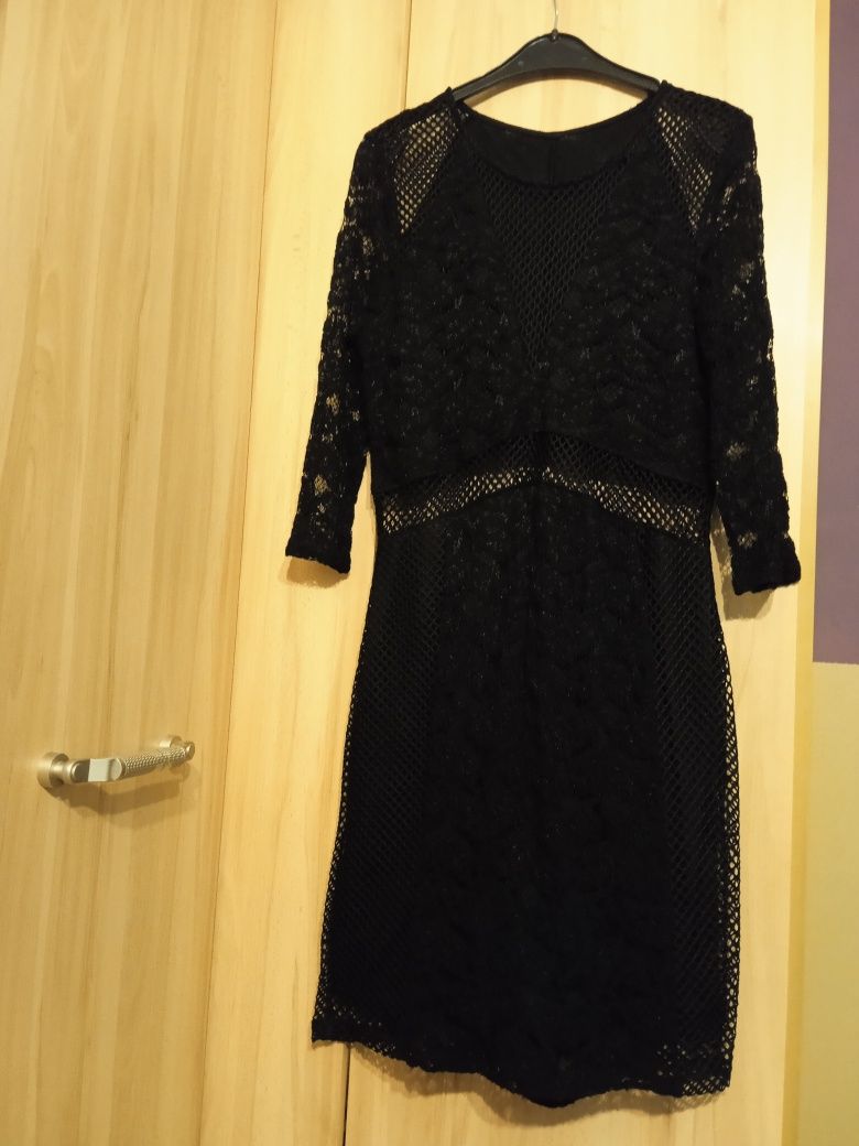 Ładna sukienka koronkowa,czarna.Rękaw 3/4. H&M. S . Szczegóły w opisie
