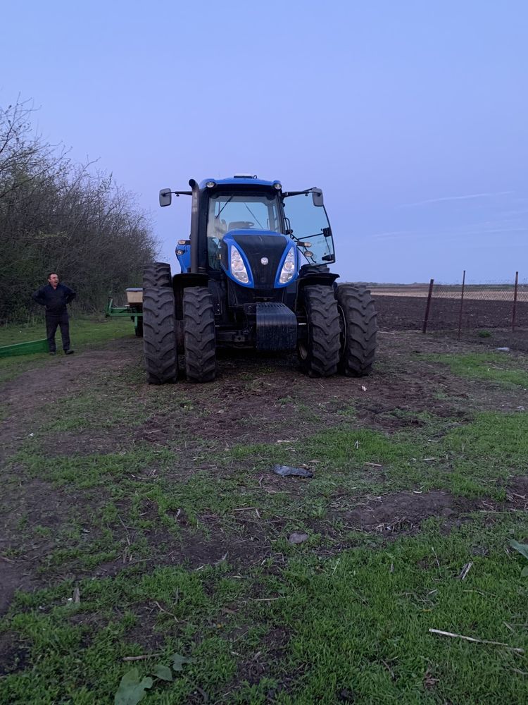 Трактор New Holland з ПДВ 8.390 2012 год Case 340