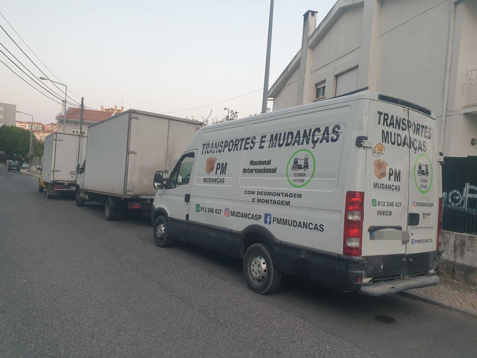 Recolha de Monos /Limpeza de Sótãos/Lojas/casas