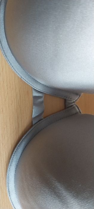 H&M biustonosz push-up 80D