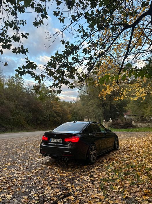 В продаже бмв 320i