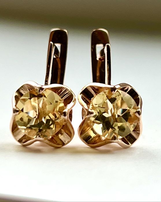 Золотые серьги СССР цитрины. Золоті сережки радянські
