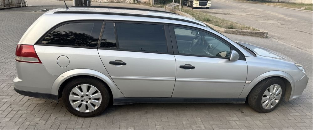 Opel Vectra C 1.9 CDTI (дізель, автомат, універсал)