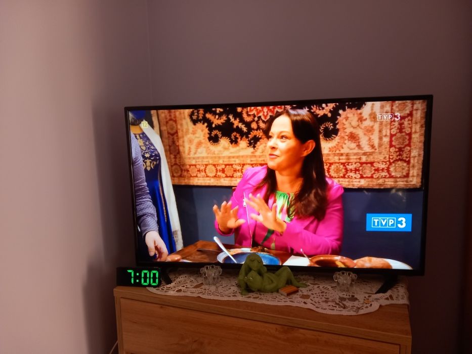 Telewizor manta 43LUA29L sprawny, 43' cale