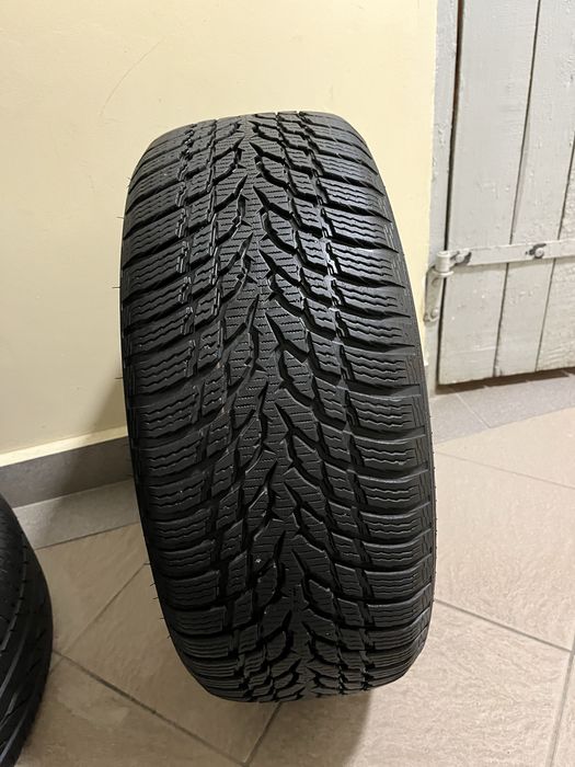 4 opony zimowe Nokian 215/55 R16