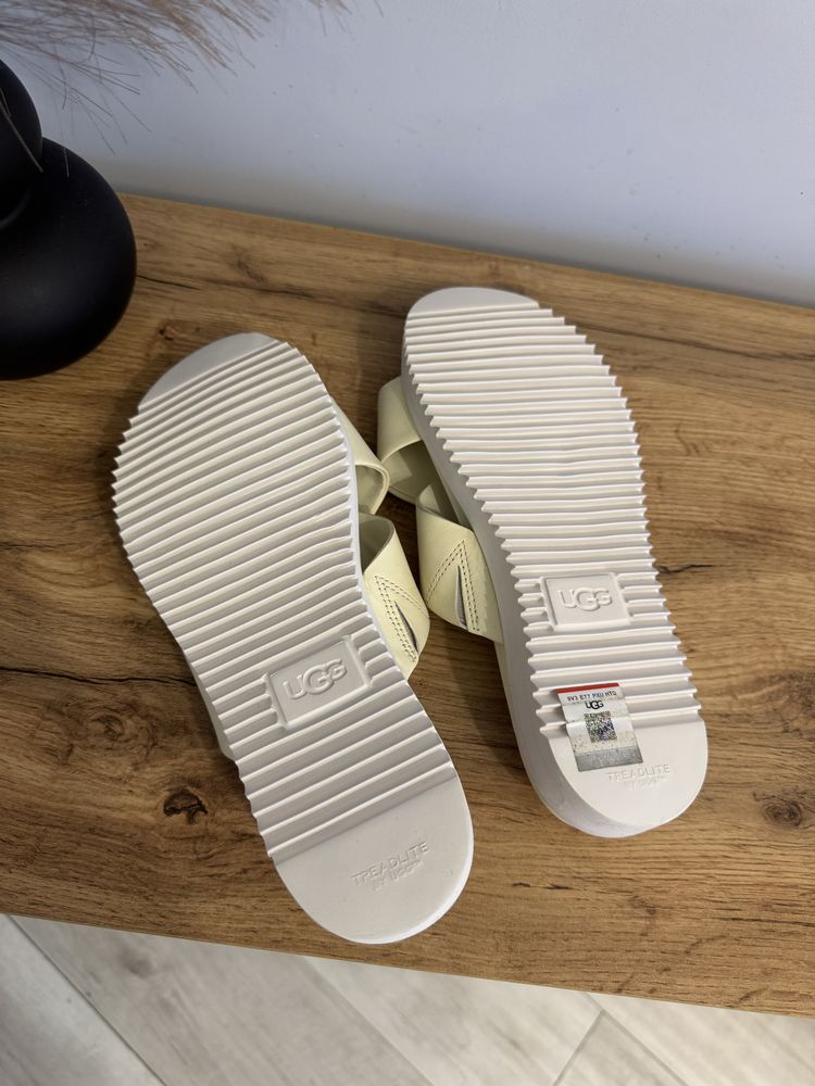 Шльопанці Ugg 38 | 24.5 | оригінал | нові