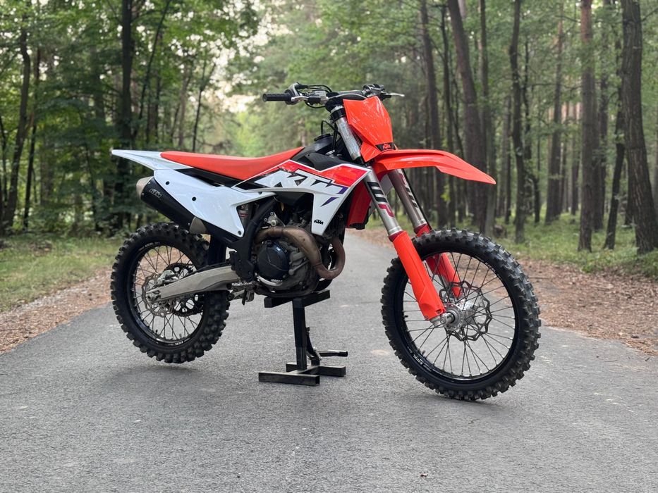Ktm sxf rok 2023 cc 450