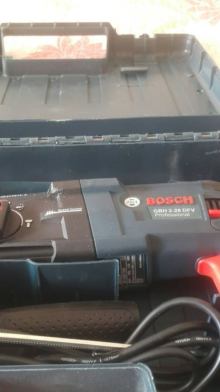 Перфоратор Bosch
