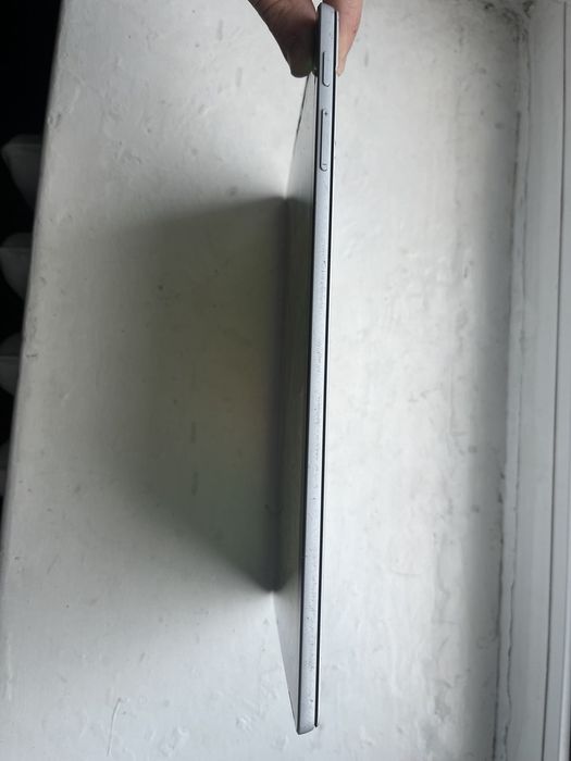 Microsoft surface 5pro LTE
Б/В планшет