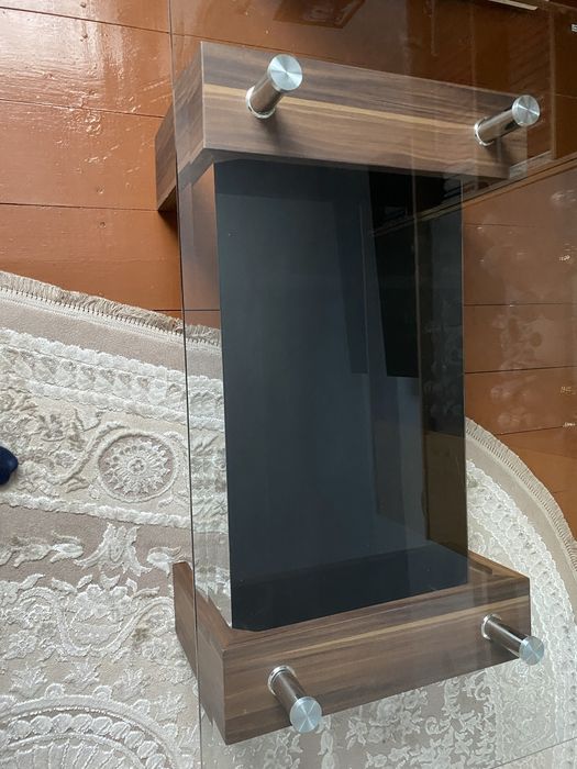 продається стіл для  дому, офісу, кабінету