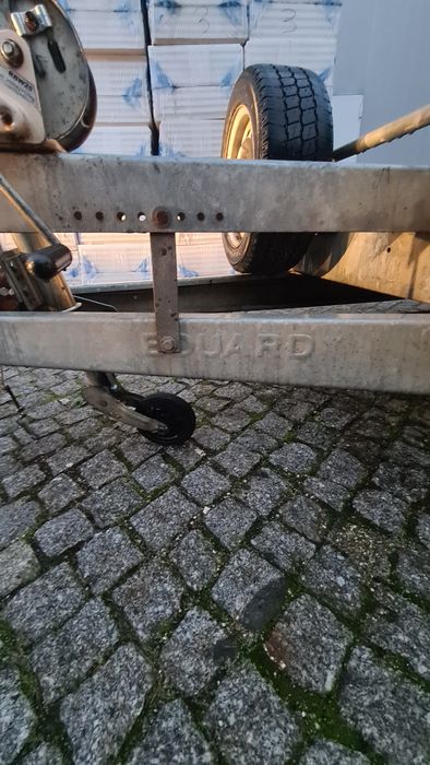 Reboque para levar carro