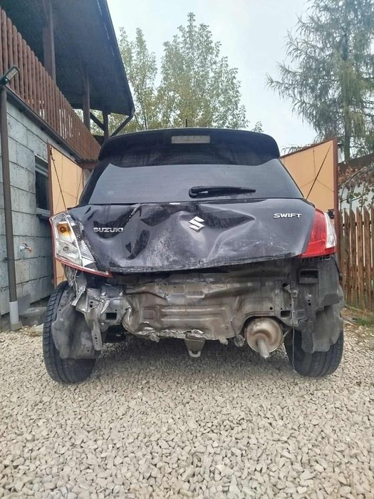 Suzuki Swift 2016 uszkodzony