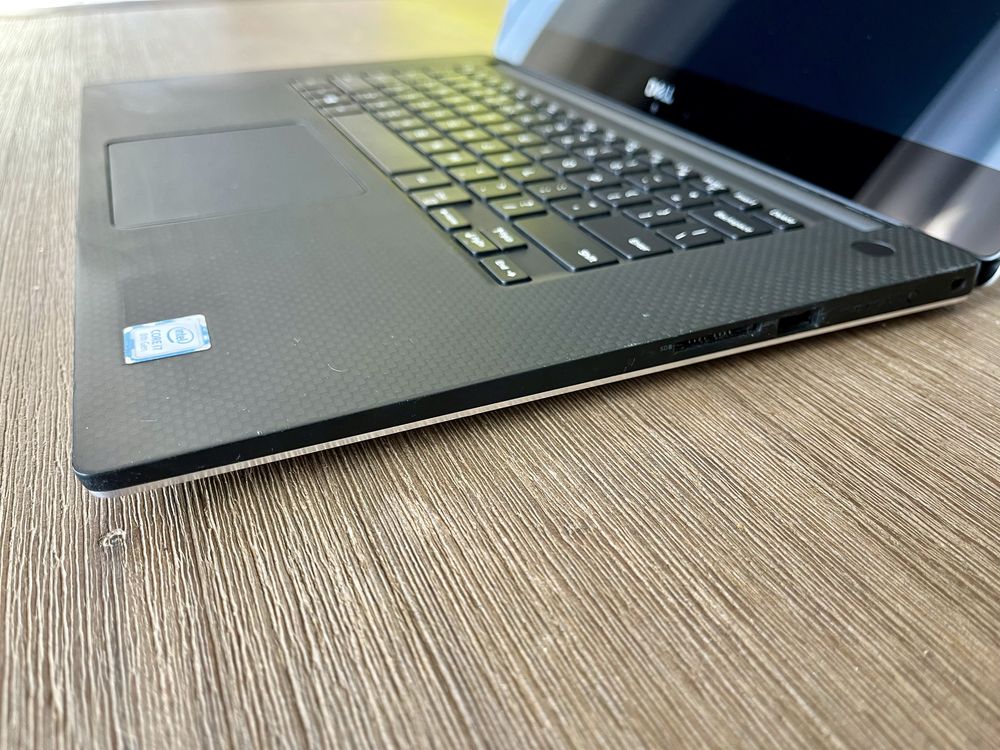 Laptop Dell Precision 5530 i7 32GB 512GB SSD 15.6” UHD 4K Nvidia W11P
