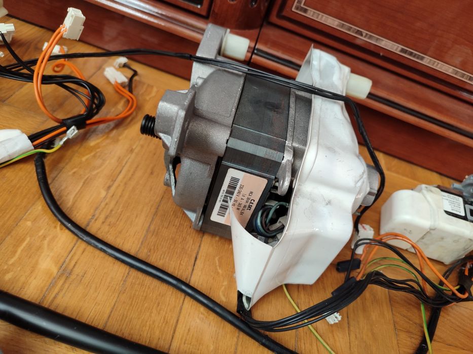 Пральна машина Whirlpool AWE 6415/1