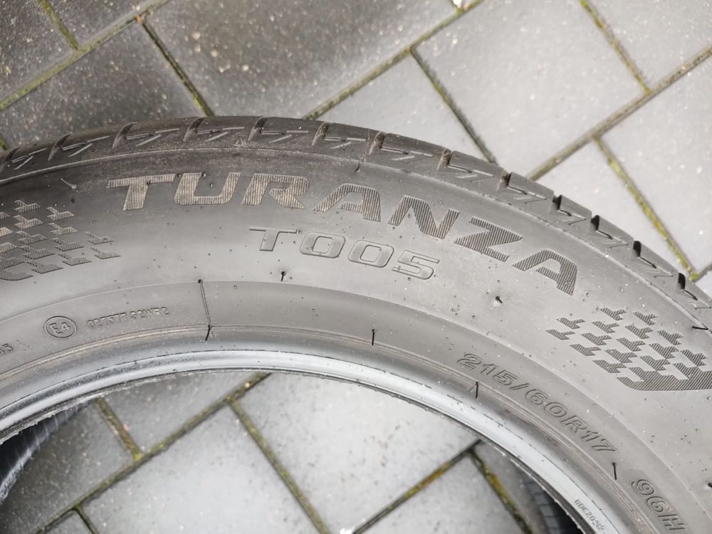 Opony letnie Bridgestone Turanza T005 215/60 R17