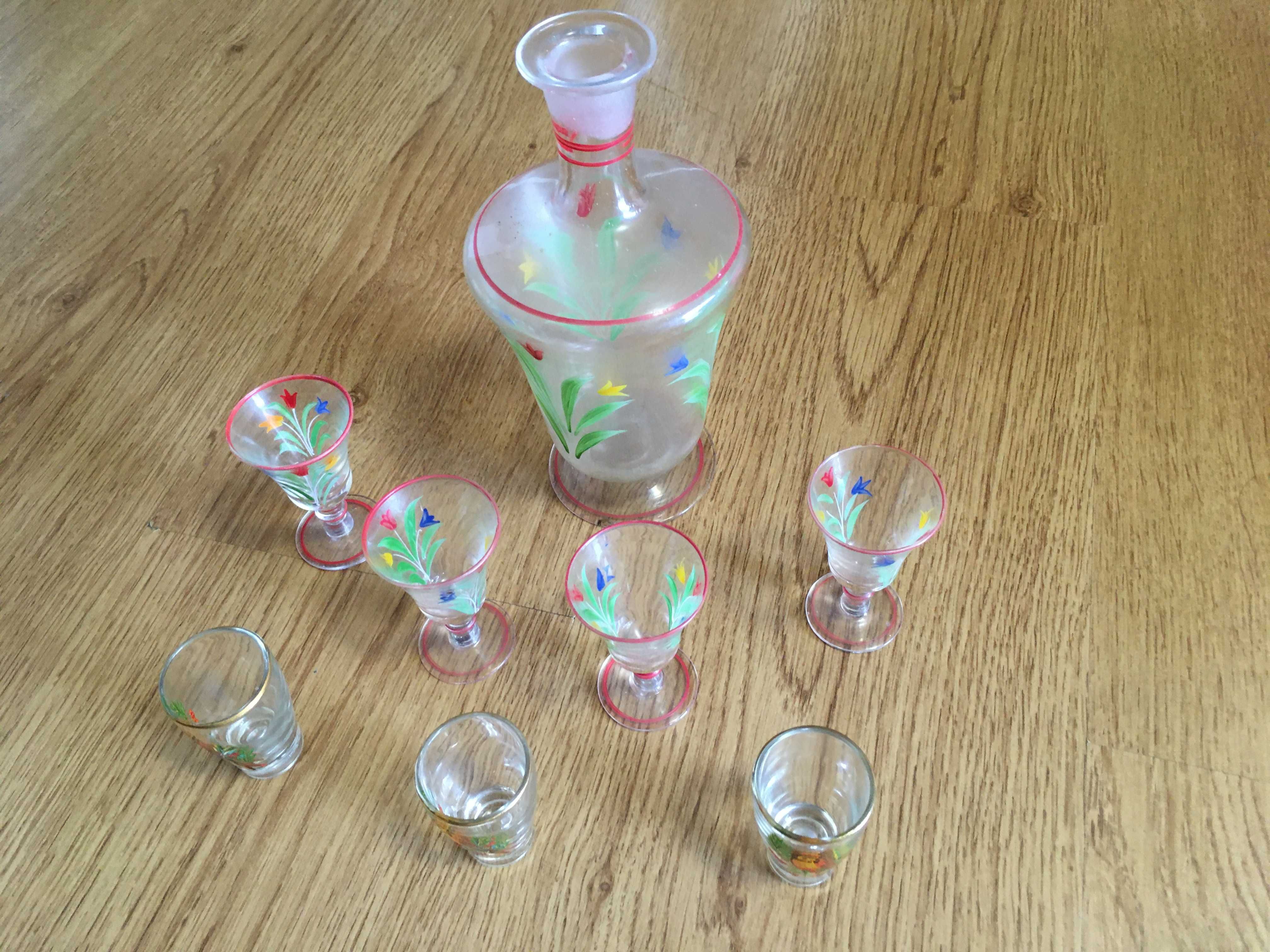 Set de copos e jarra para licor