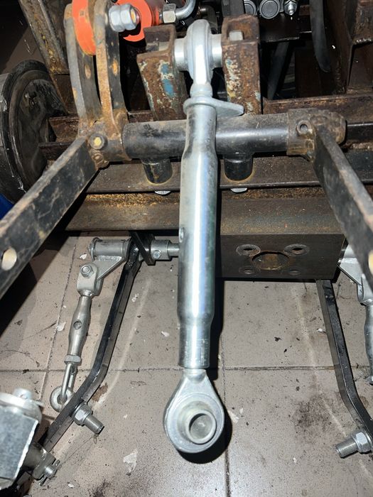 Задня навіска до мінітрактора трьохточкова