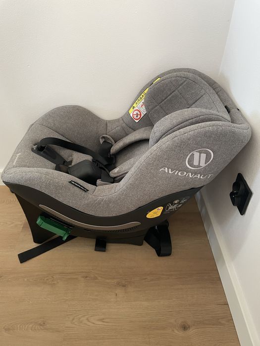 Fotelik na pasy avionaut sky 2.0