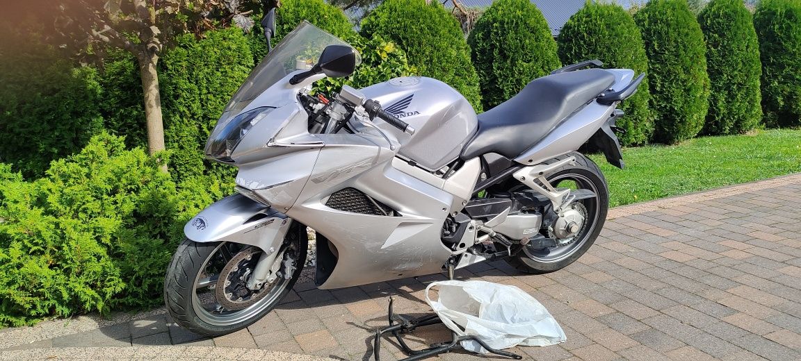 Honda vfr 800 transport Raty