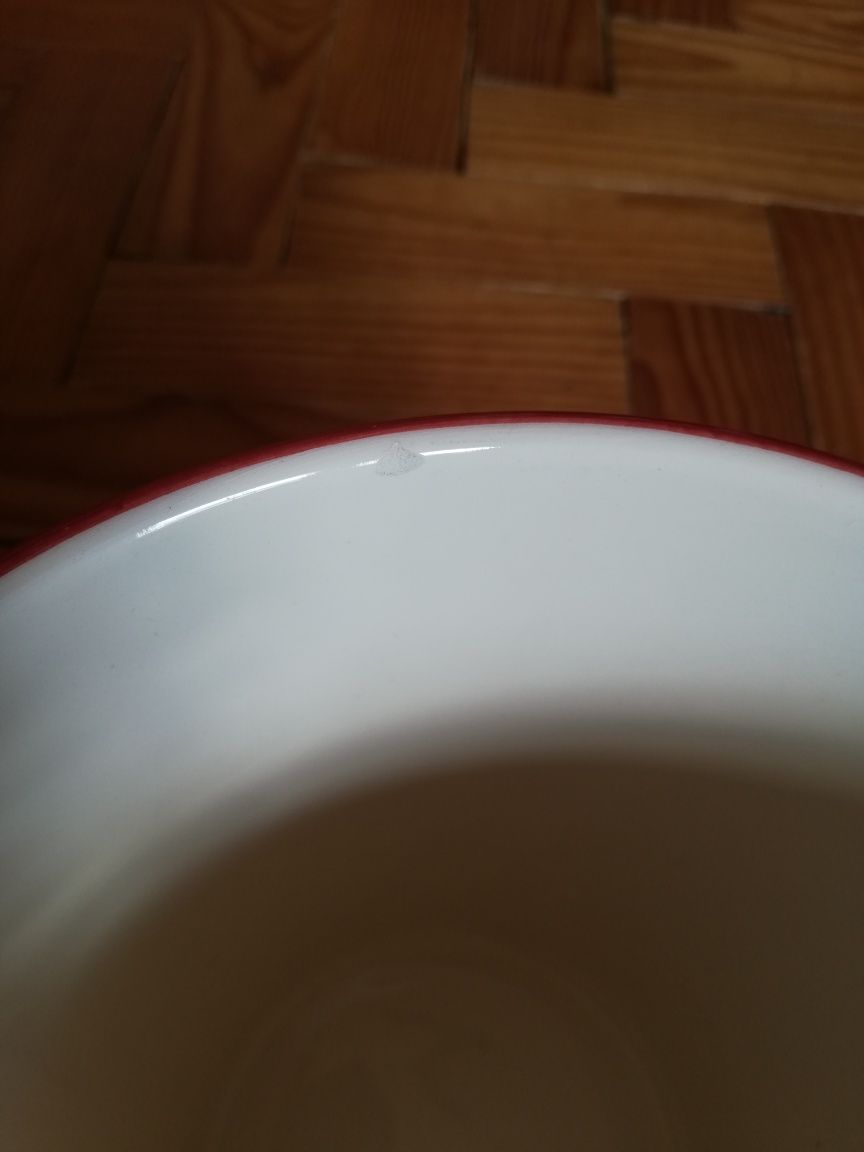 Vaso com ursos de loiça