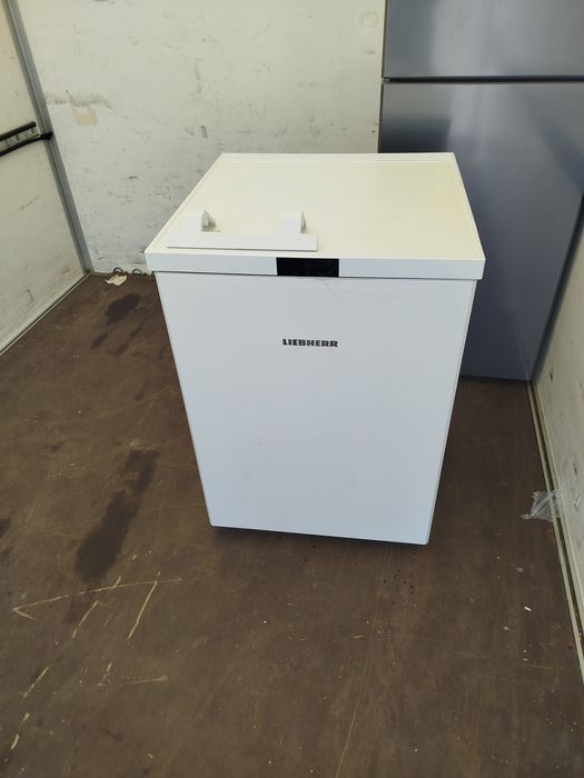Морозильна камера Liebherr рік випуску 12.2024.