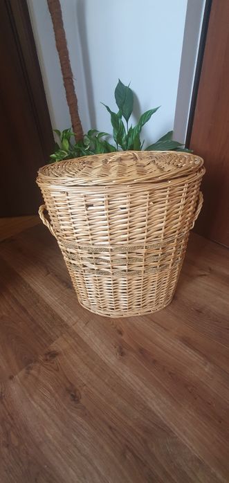 Kosz wiklinowy na pranie