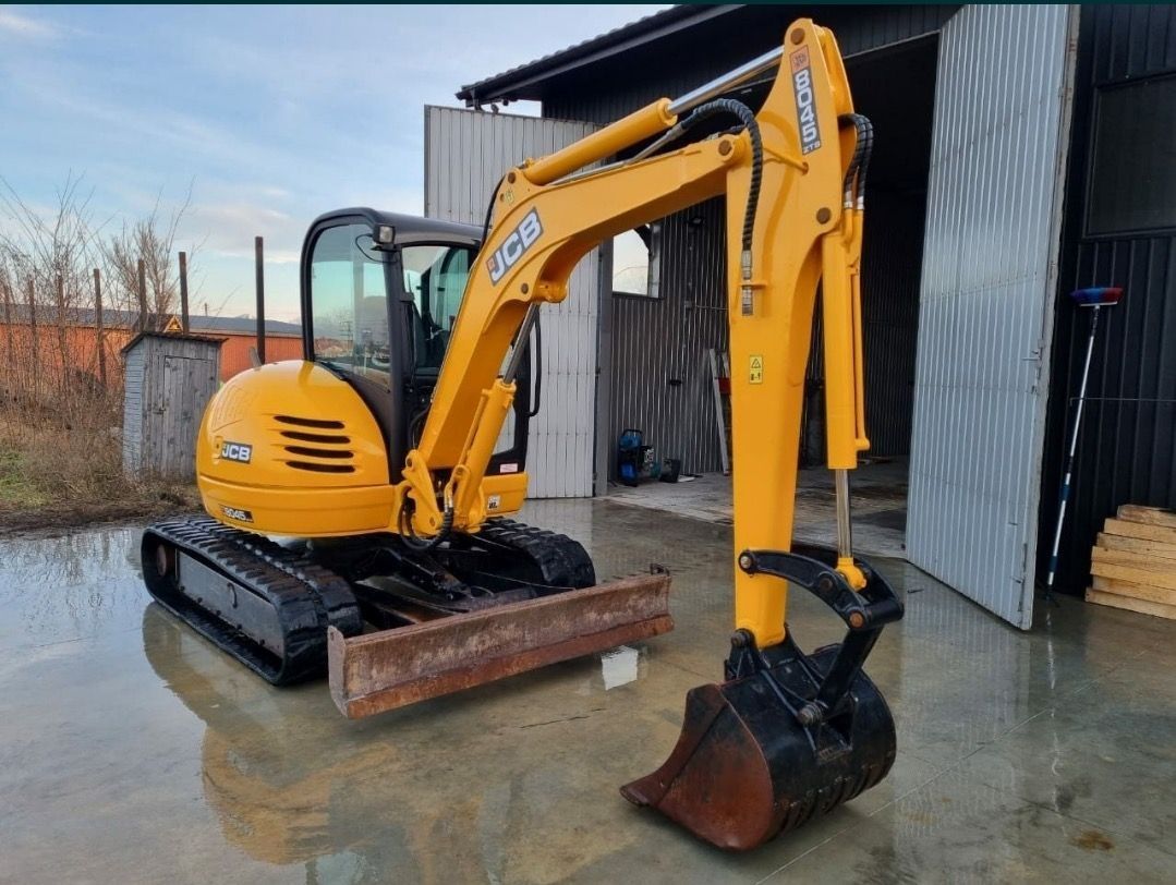 Продам Екскаватор JCB 8045