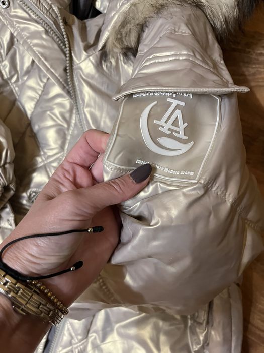 Зимовий пуховик 150 р