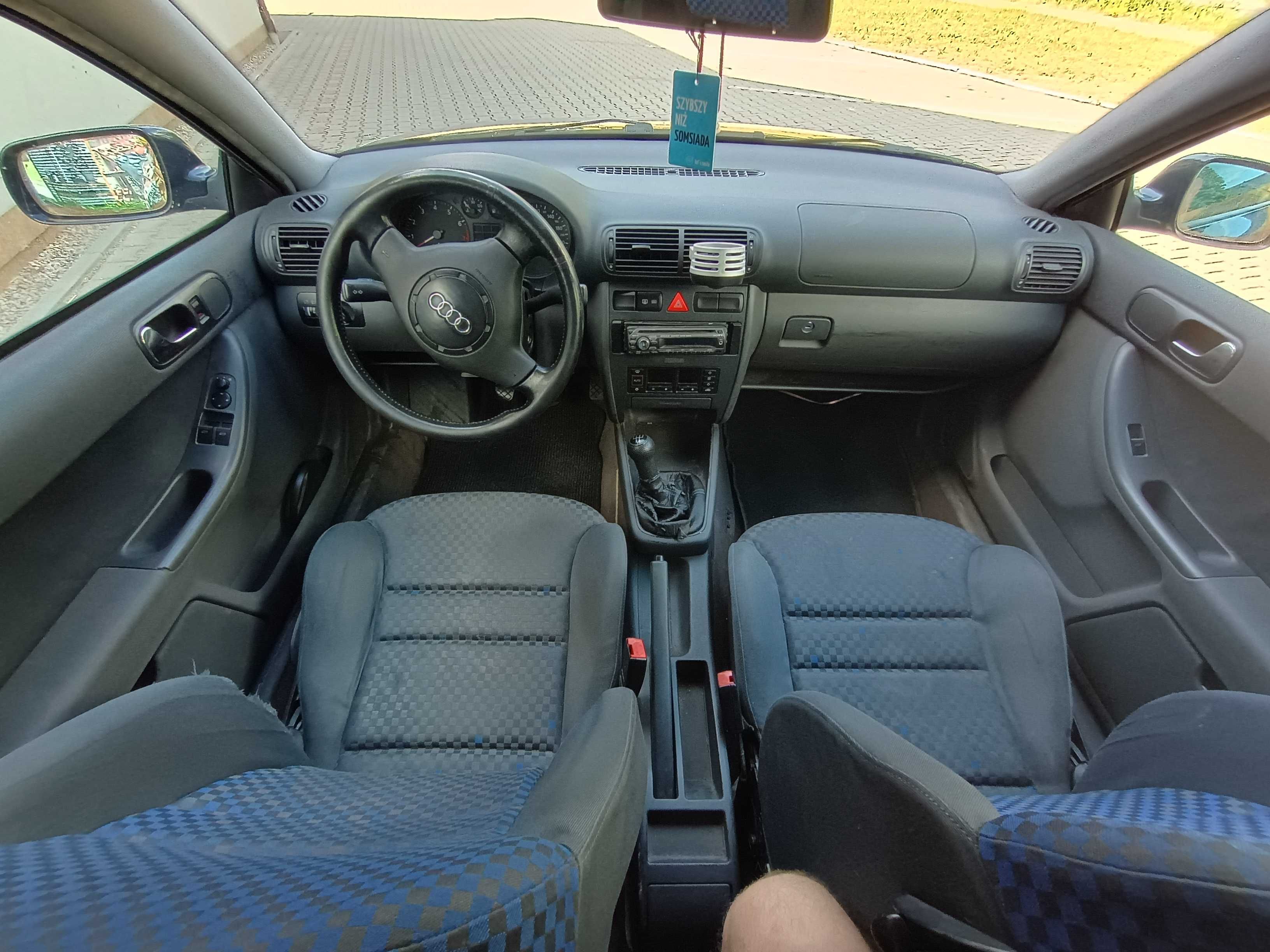 Audi A3 1.8 T 17'' alu felgi klima tuba i wzmacniacz