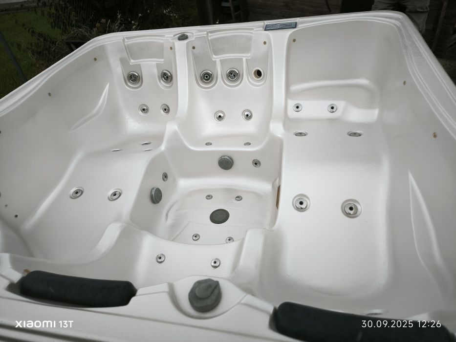 Jacuzzi ogrodowe mocne 3 pompy Radio 200x200cm