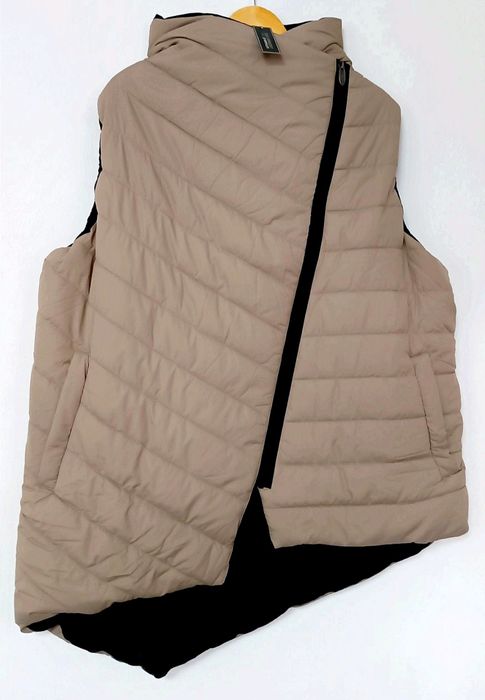NOWA ocieplana pikowana kamizelka r. 52- asymetryczna