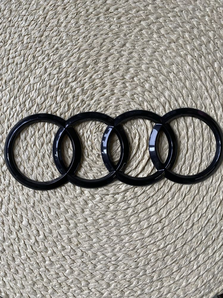 Audi логотип