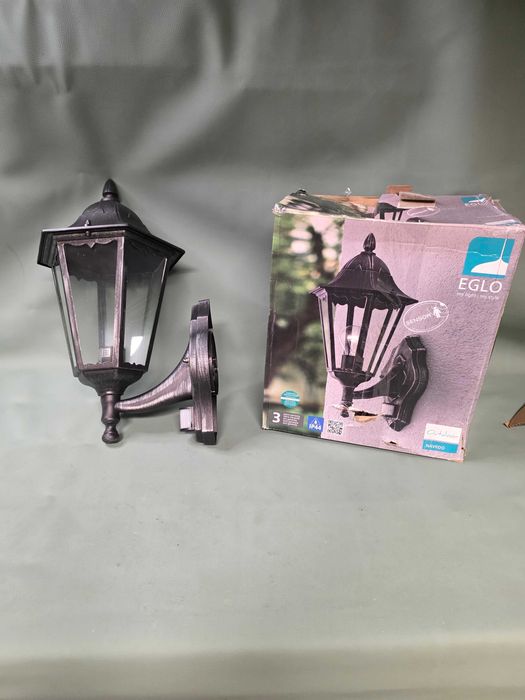 Lampa ścienna kinkiet zewnętrzny z czujnikiem ruchu Eglo Navedo